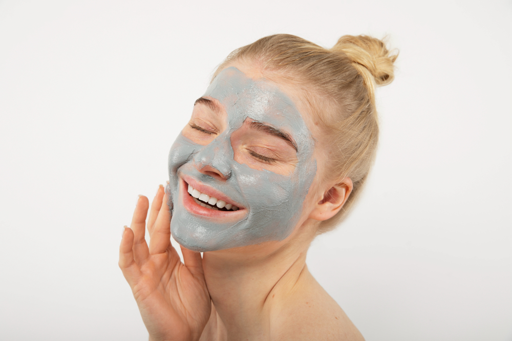 Blueberry Detox Firming Facial