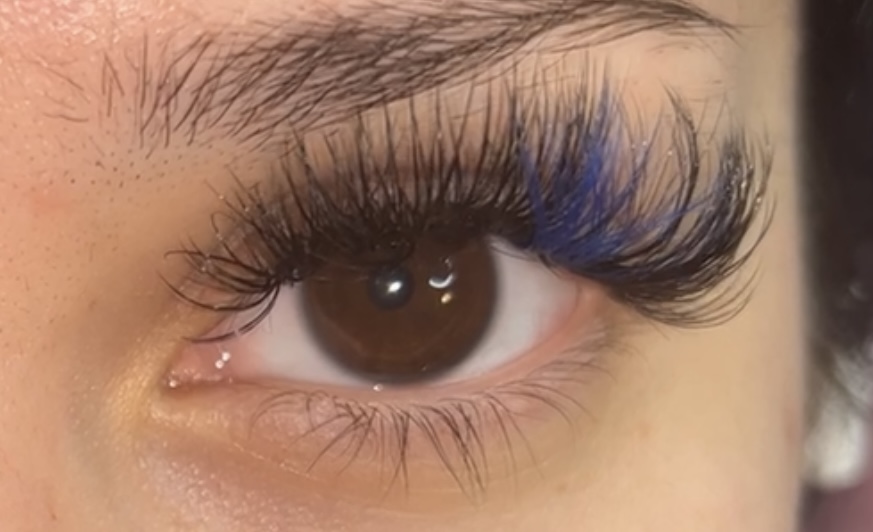 Add Colored Lashes