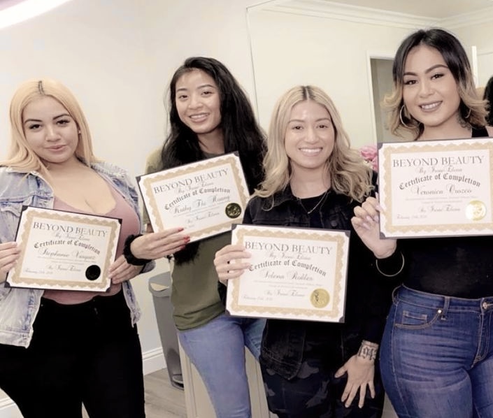 Eyelash Extensions Course