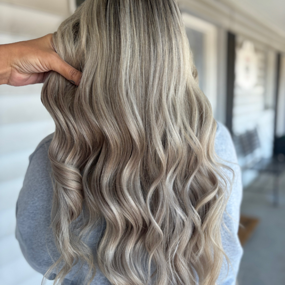 Full Blonding/Lived In