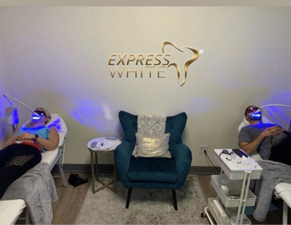 Couples Luxury Teeth Whitening
