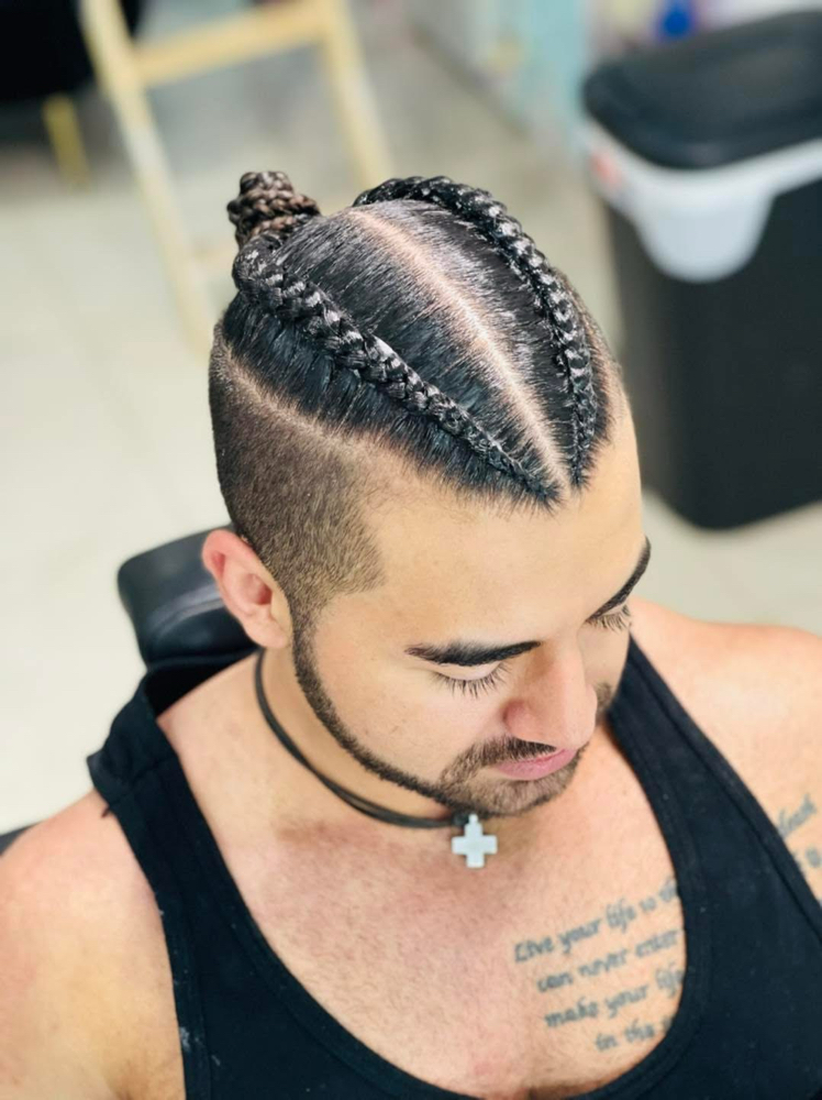 2 Men Corrows (Man Bun)