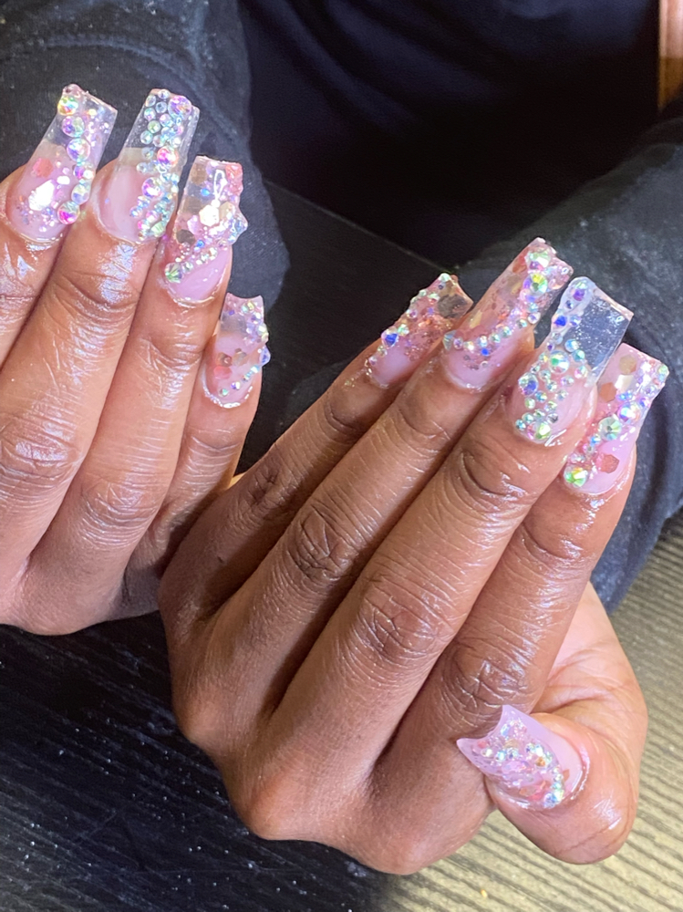 Swaroski Crystal (3 Nails)