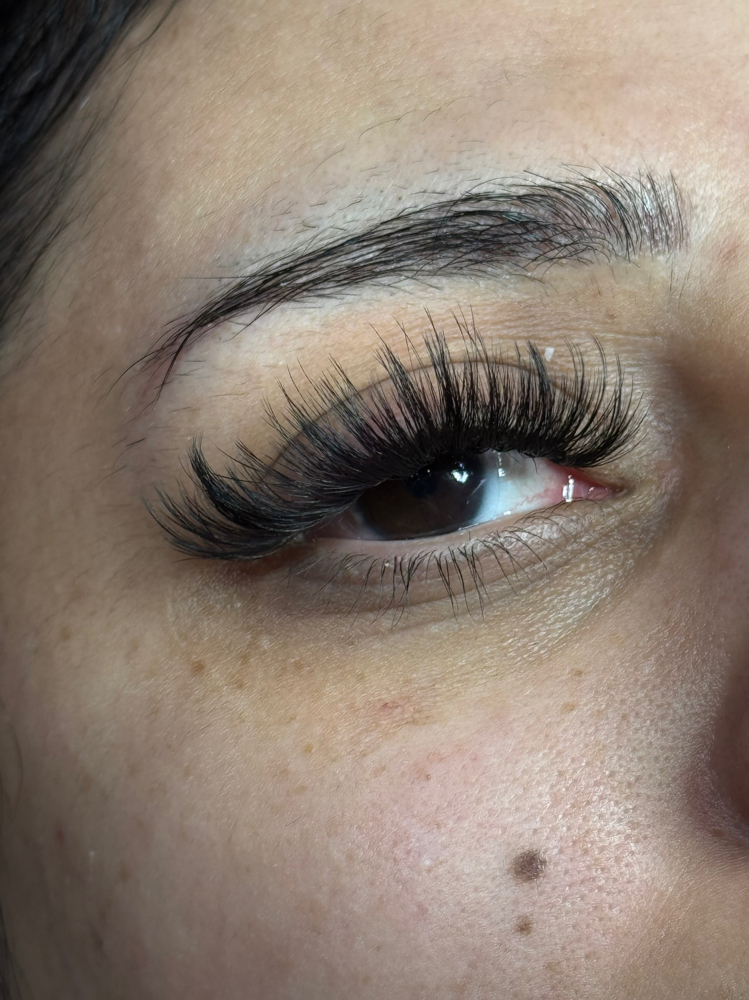 Wispy Hybrid Full Set