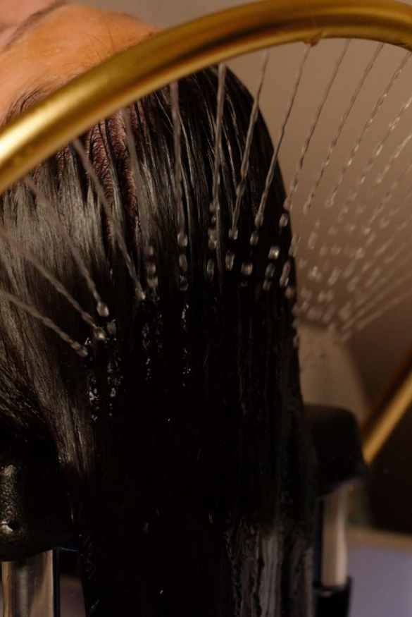 KOREAN SCALP TREATMENT & FACIAL