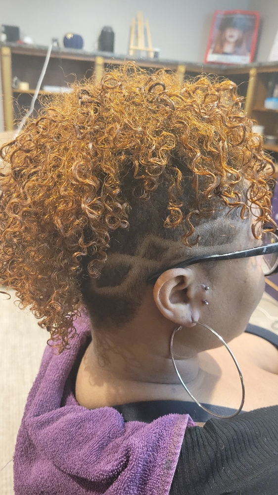 Women Hair Cut With Line Work