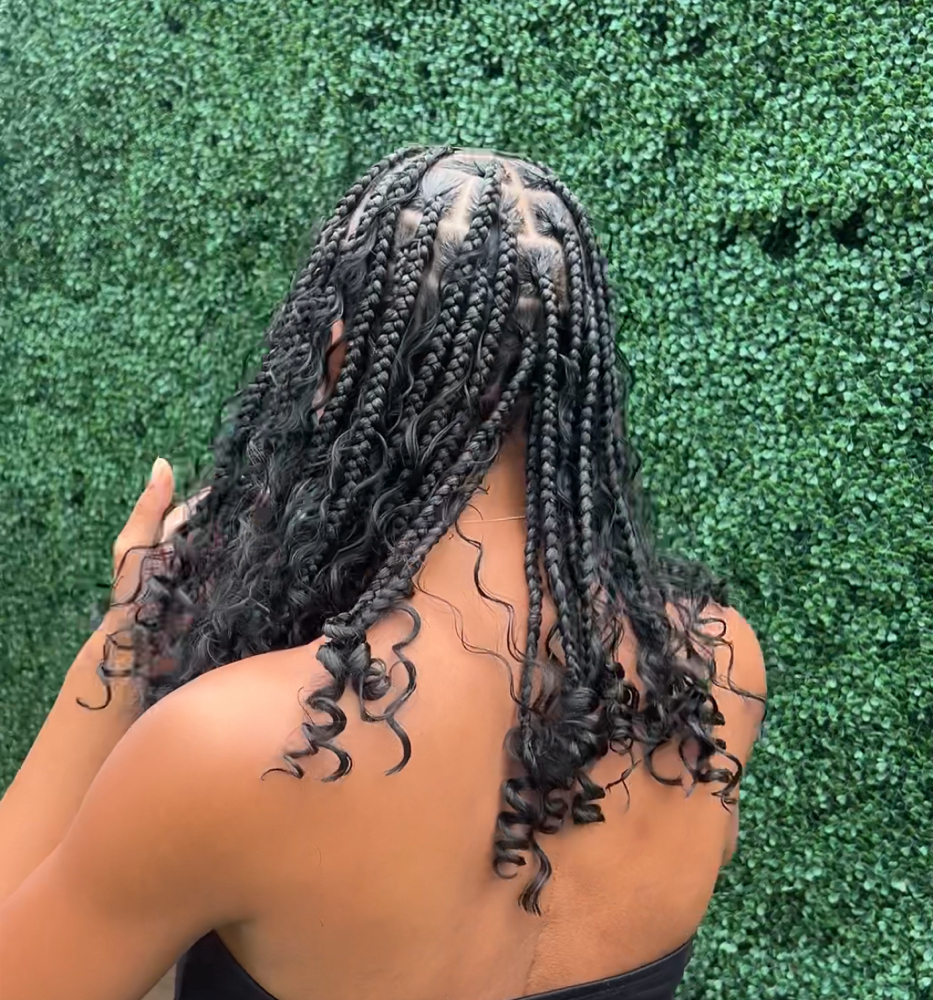 Medium Boho Knotless at Miya's Creations in Hyattsville, MD