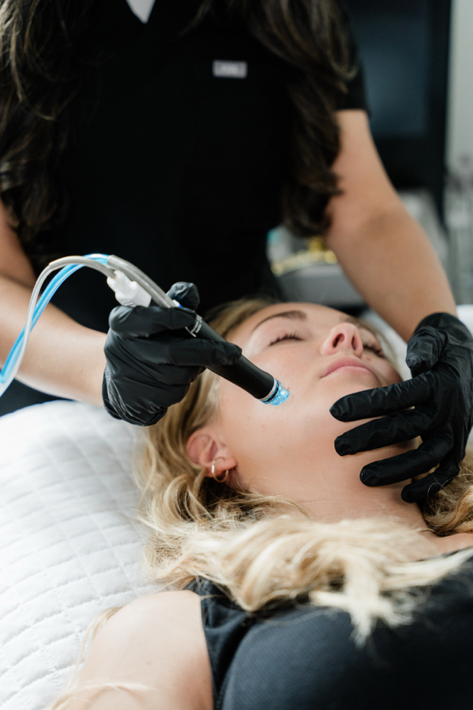 Deluxe HYDRAFACIAL