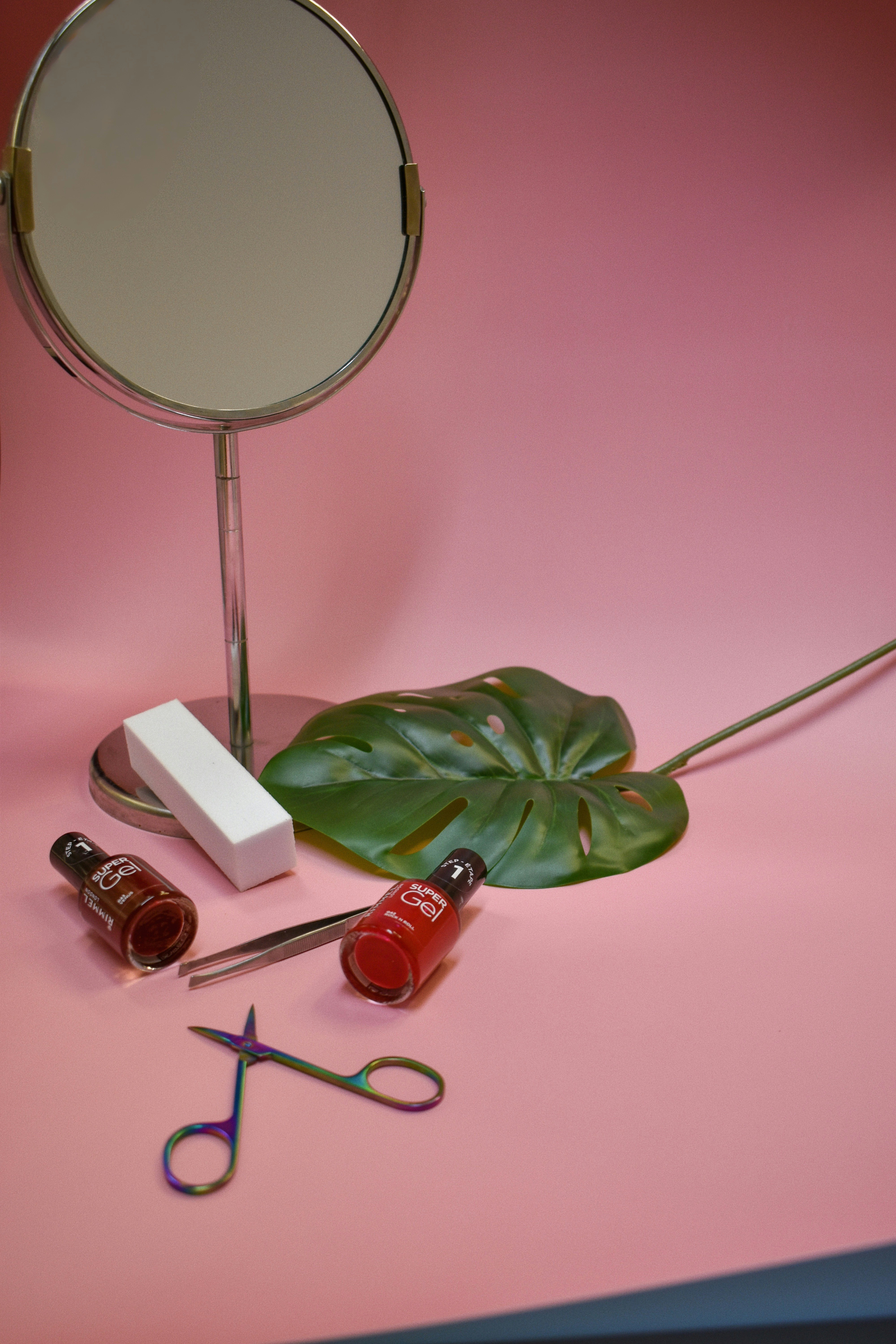 KIS (Keep it Simple) Nail Care
