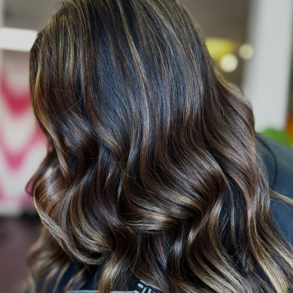 Women's Haircut at Lauren Topp at L Cosmetics in Eddyville, KY