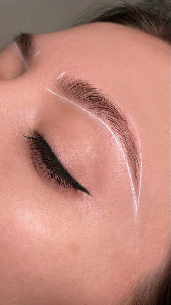 Brow Shaping/Waxing