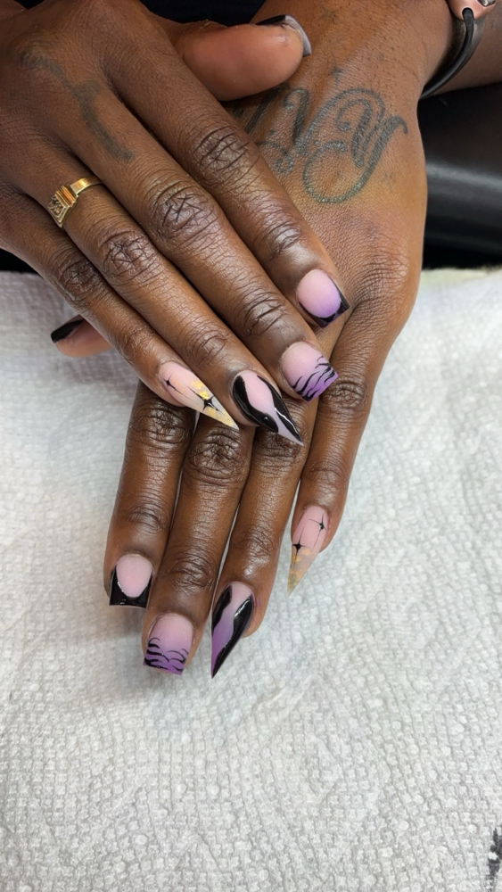 Braider Nails