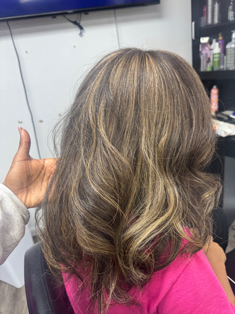 Short blowout styling