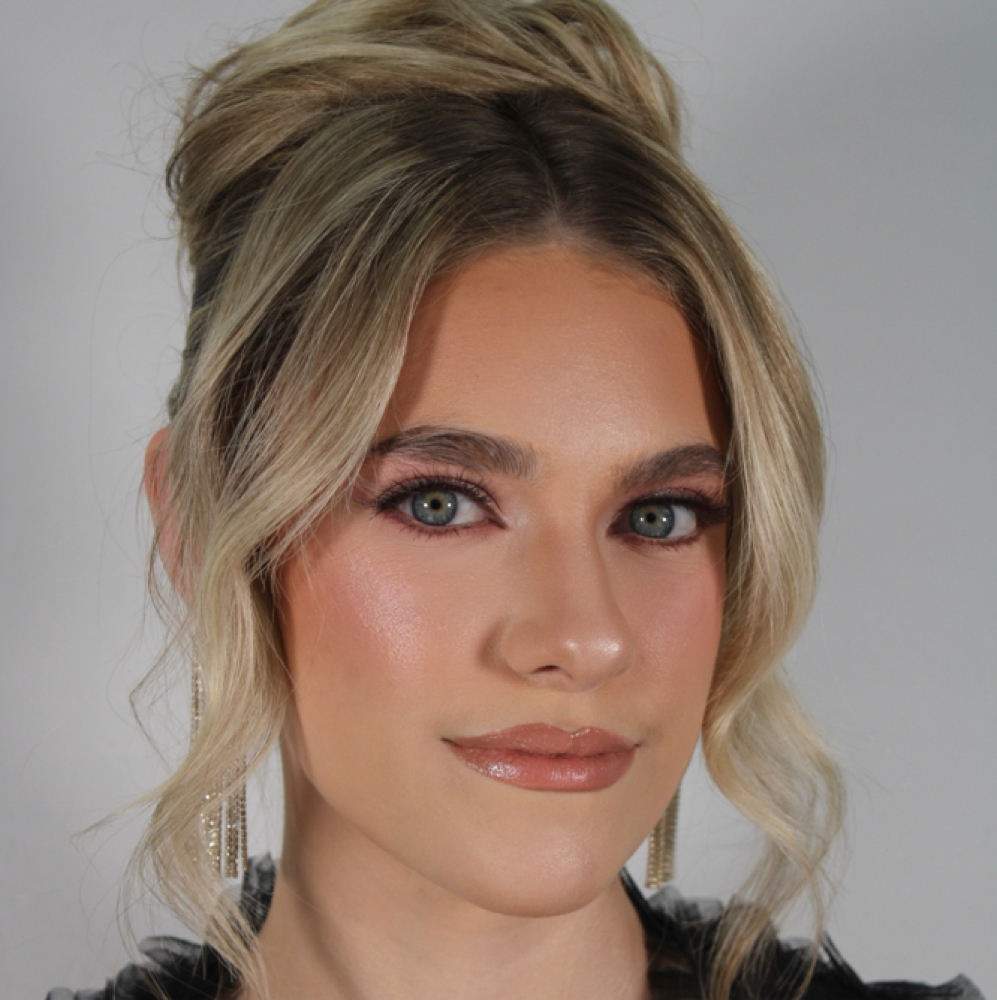 Makeup (On-site) at Makeup by Rika Pence in Kansas City, MO