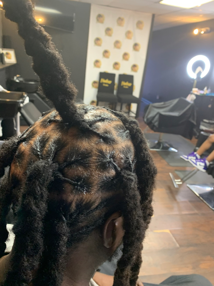 Jumbo Ropes (mid/lower back) at Loc’d By Deez Handz in North Little Rock, AR