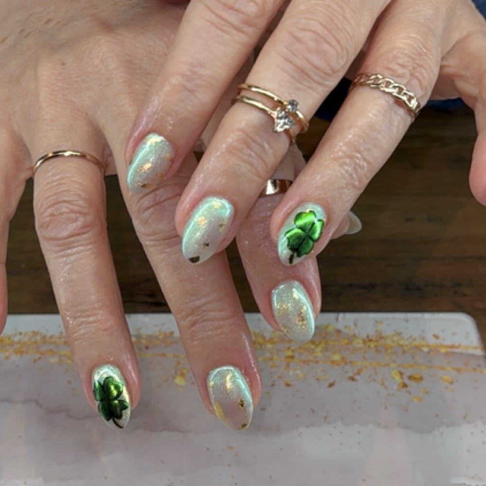 Chrome Powder at Klawed by Kenn in Marion, IN