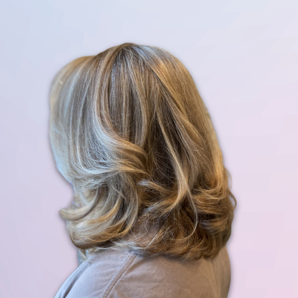 Custom Color at volume hair salon in Bethesda, MD