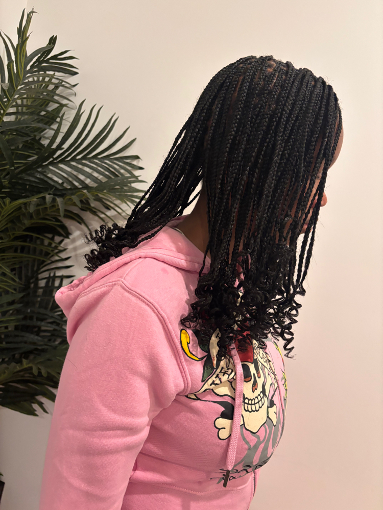 Girls Knotless Braids (Bob Length) at Braids By Bri in Nashville, TN