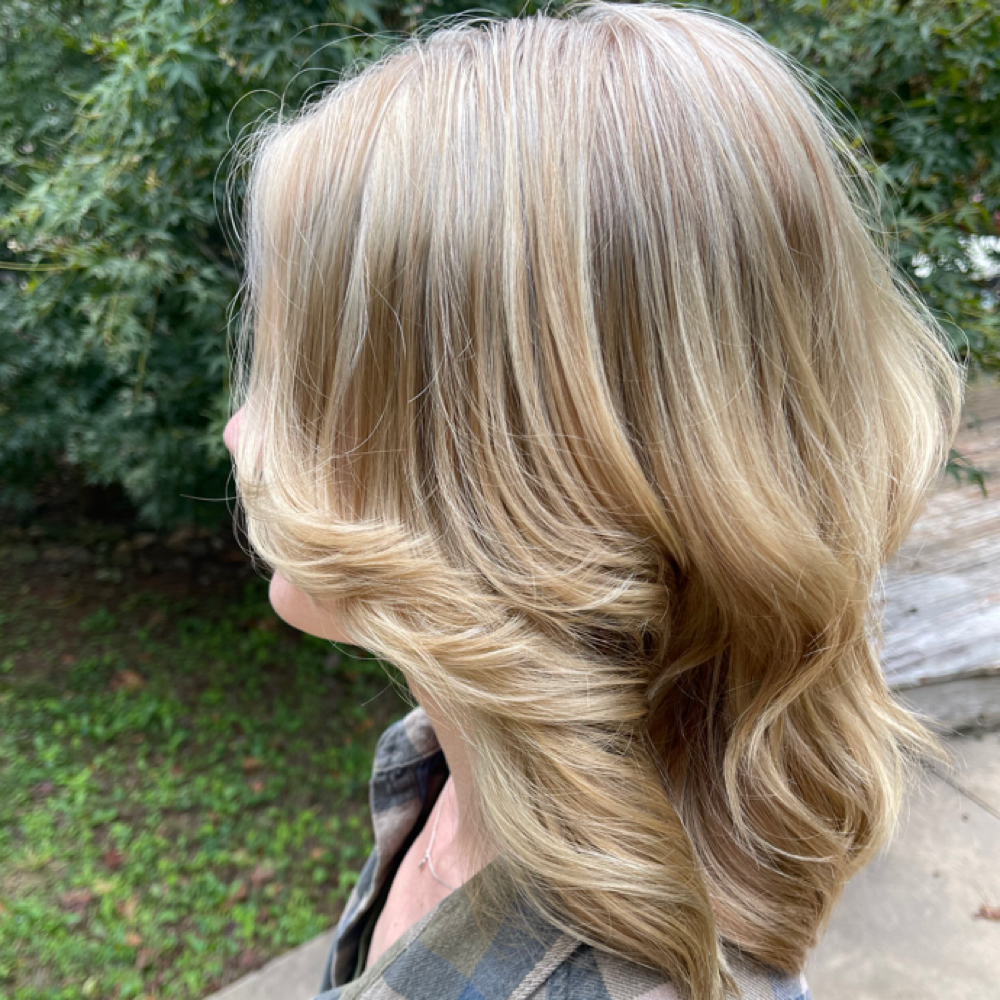 Highlights at Nevermore Hair Salon in Danielsville, GA