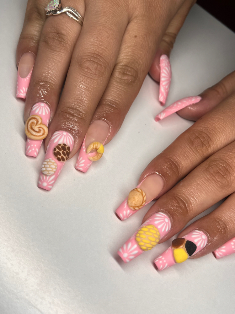 XLong Nails