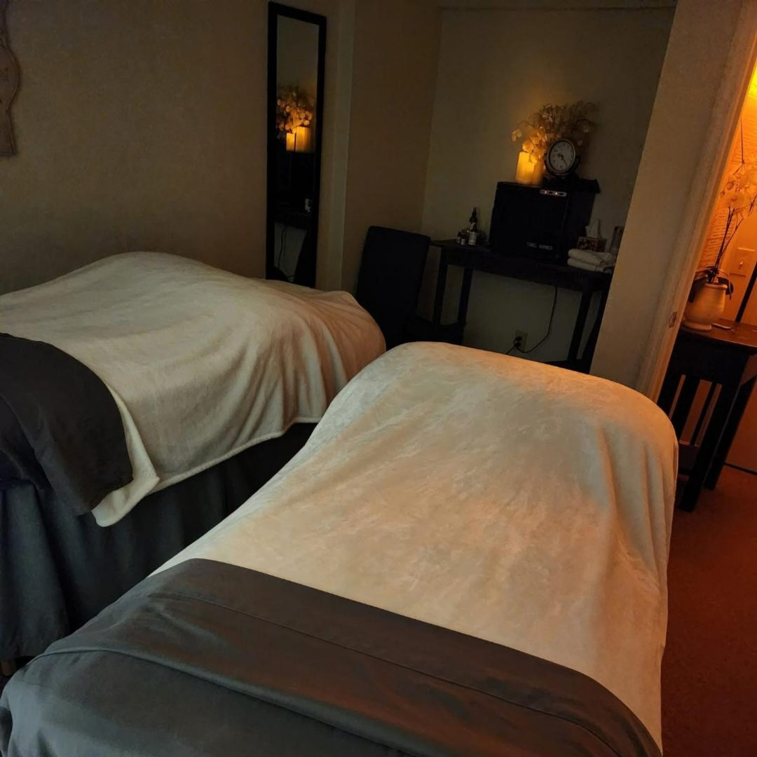 Couples massage at Aurora Falls Day Spa in Clarkesville, GA