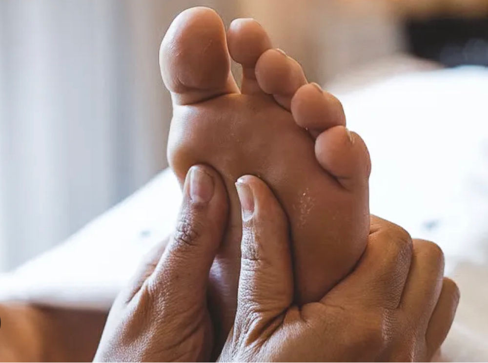 1 Hour Reflexology at Oasis Spa @ Ironwolf in Lake Havasu City, AZ