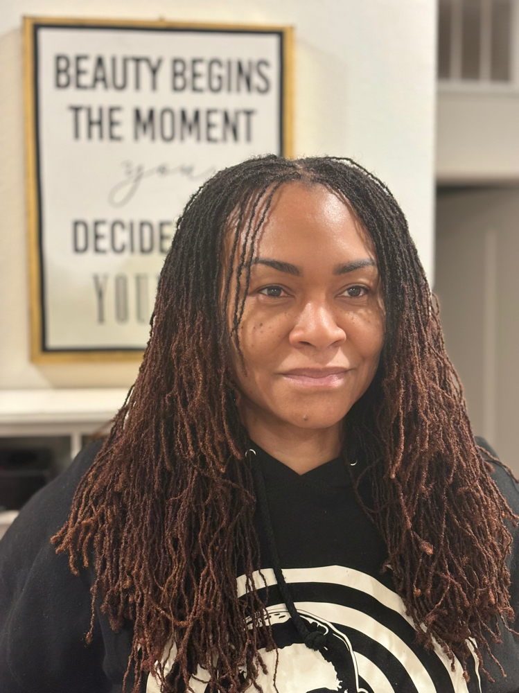 Micro Loc Retwist at I Am ME in Colorado Springs, CO