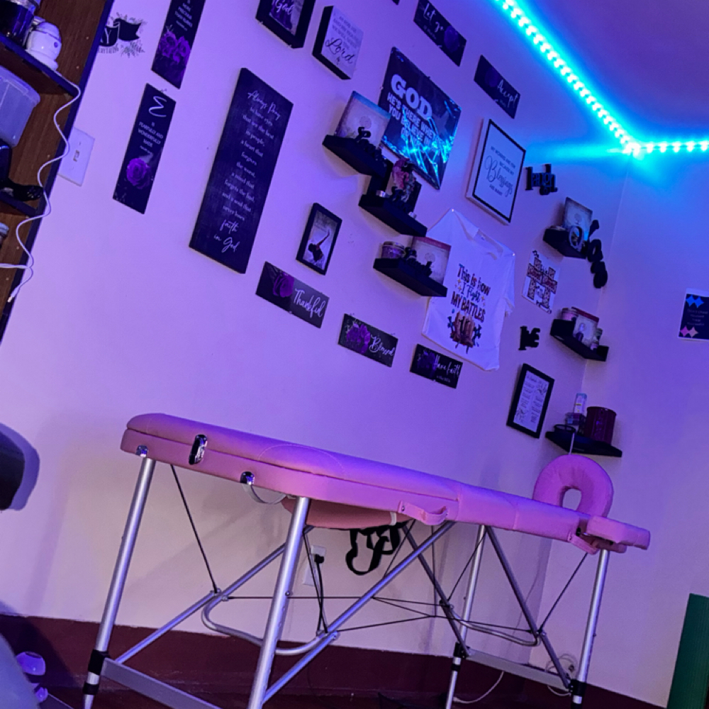 Full Body Massage Sessions at Divinely EverythingLlc in Schenectady, NY
