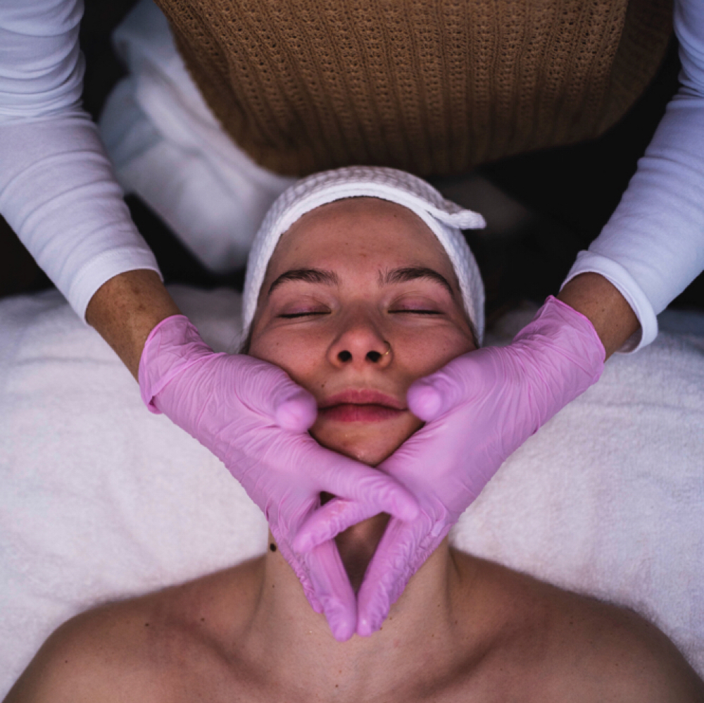 Sarah’s  Sculpting Facial at Everbloom Skin in Arlington, WA