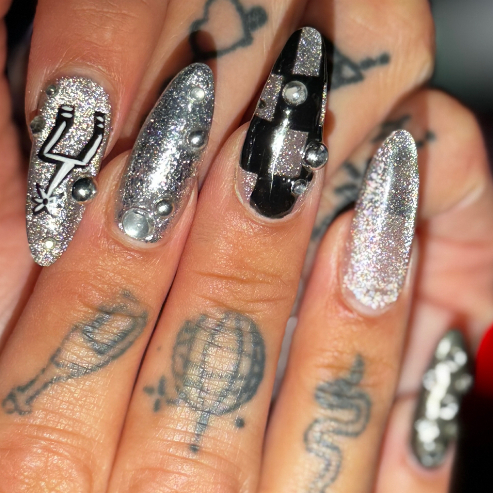 Spurs Nails!!!! at The Corner Vault in Selma, TX