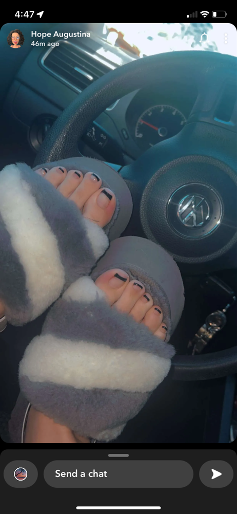 Deluxe Gel Polish Pedicure
