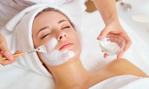 Relaxing Hydra Facial