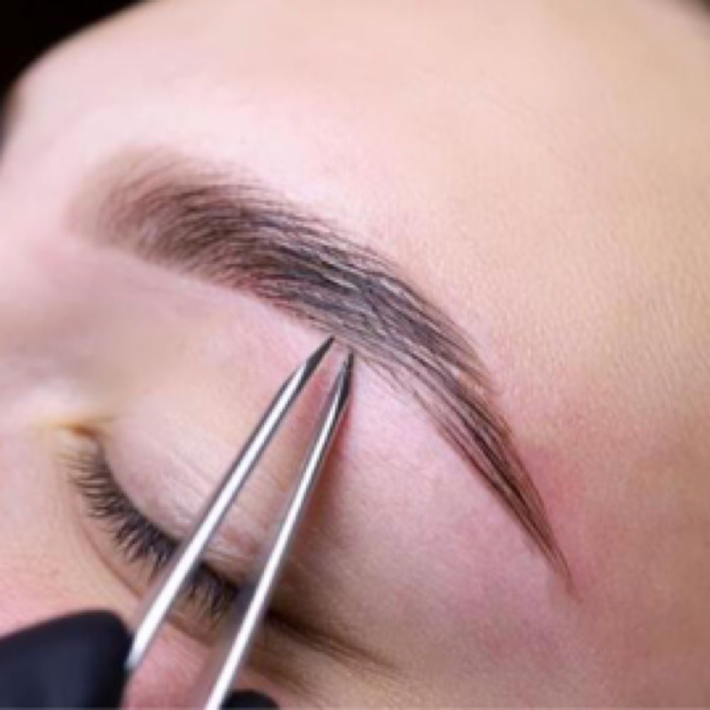 Eyebrow Tint at Tanning Mode in Las Vegas, NV