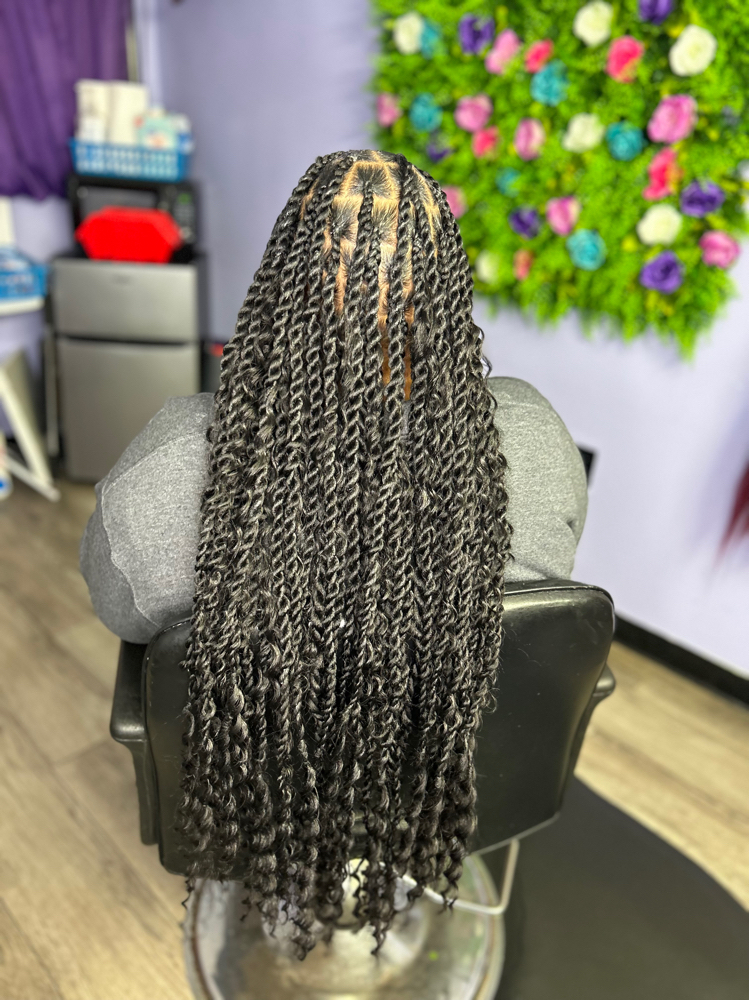 Medium island twist