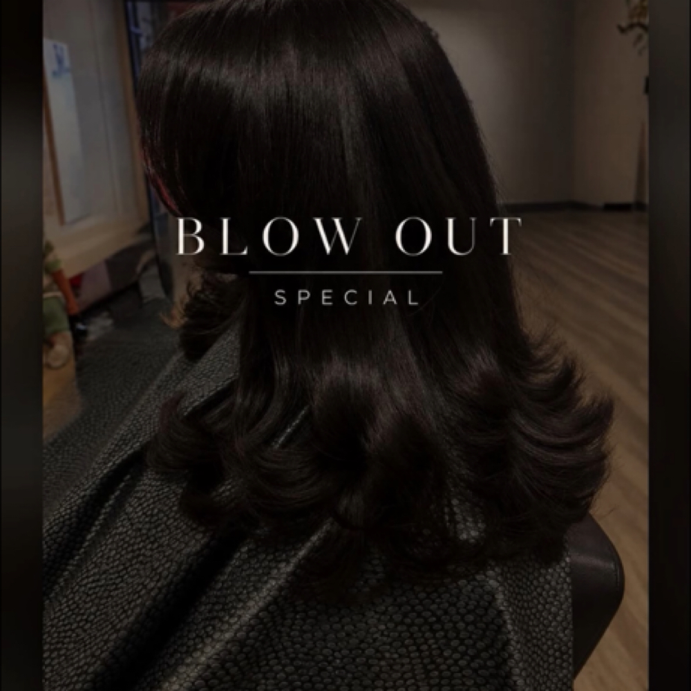 Blow Out Special at Zoomies in Yakima, WA