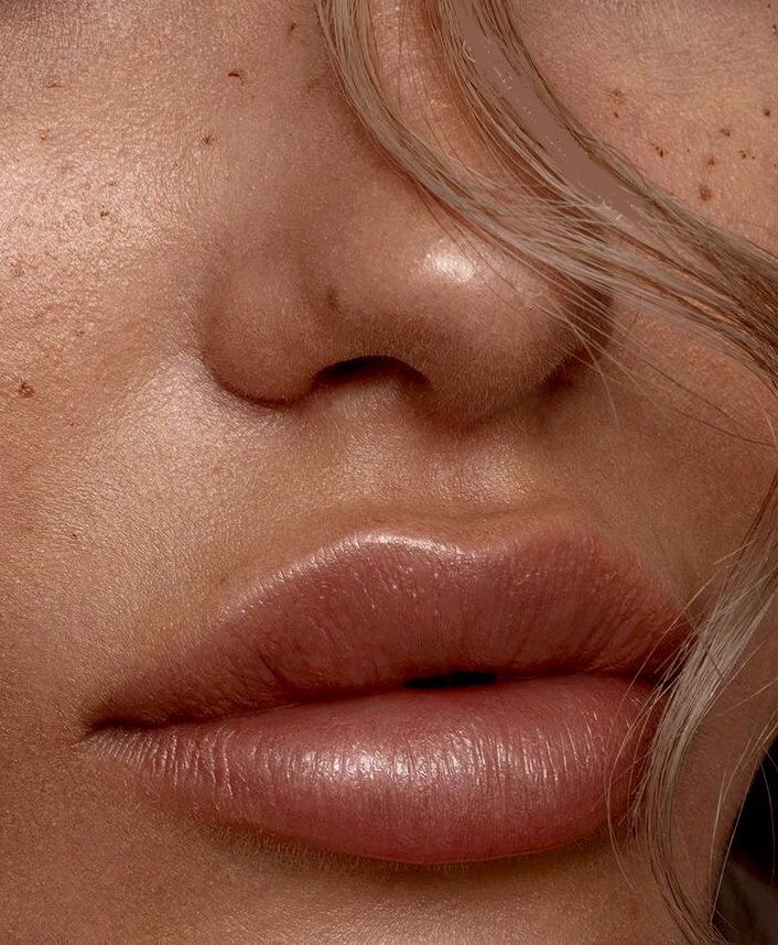Lip Blushing