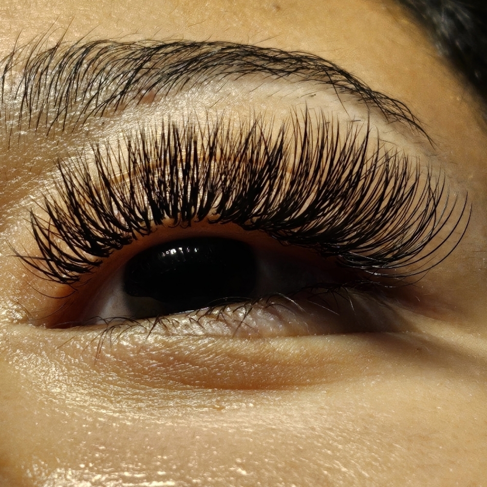 Hybrid Refill at Periwink Lashes LLC in Huntsville, AL