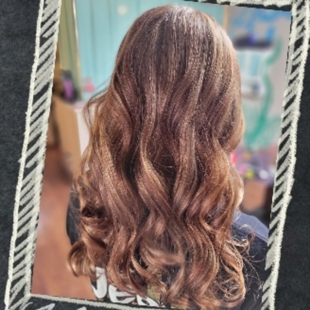 1/2 Head Highlight Or Lowlight at Mallory's Hair Utopia in Saint Johnsville, NY