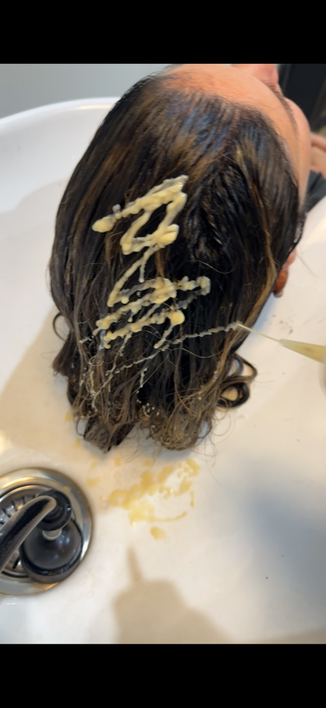 Gloss + Style at Skylar Hoke in Welsh, LA