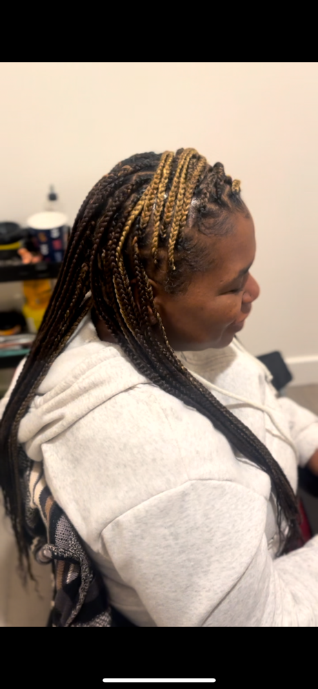 Small Knotless Braids
