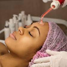 The Y&L Luxe Facial