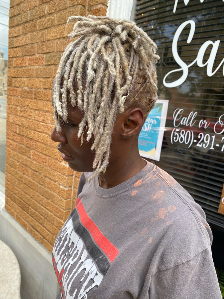 Coloring Locs