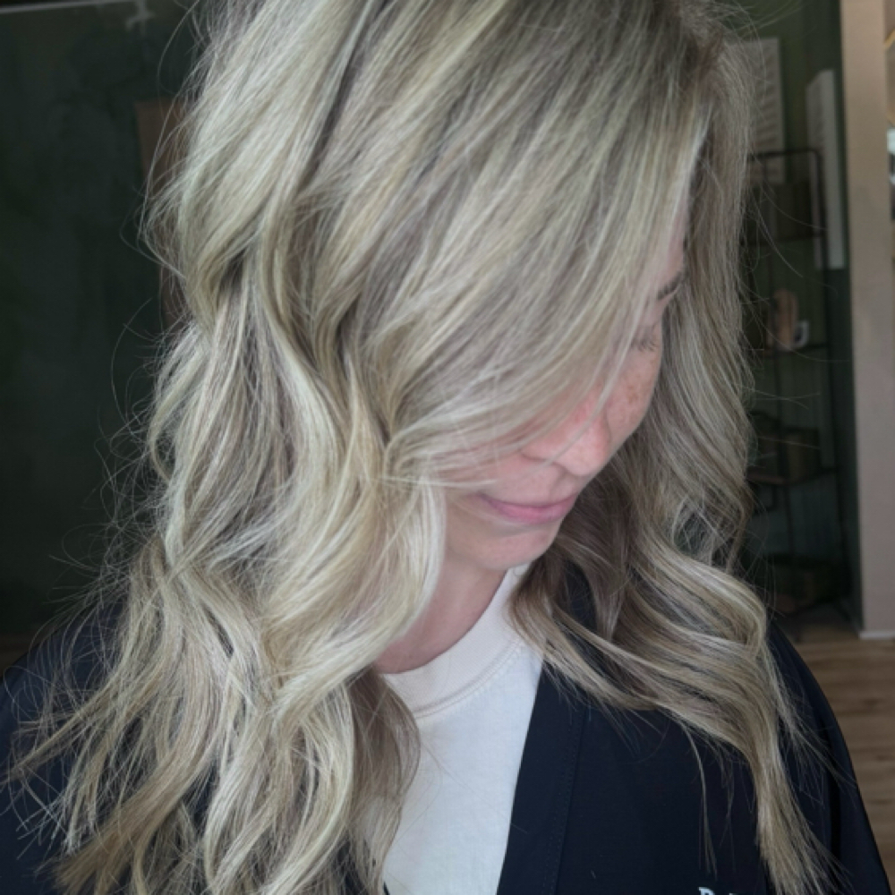 FULL COLOR TRANSFORMATION at Selah Salon by Avery in Pearland, TX