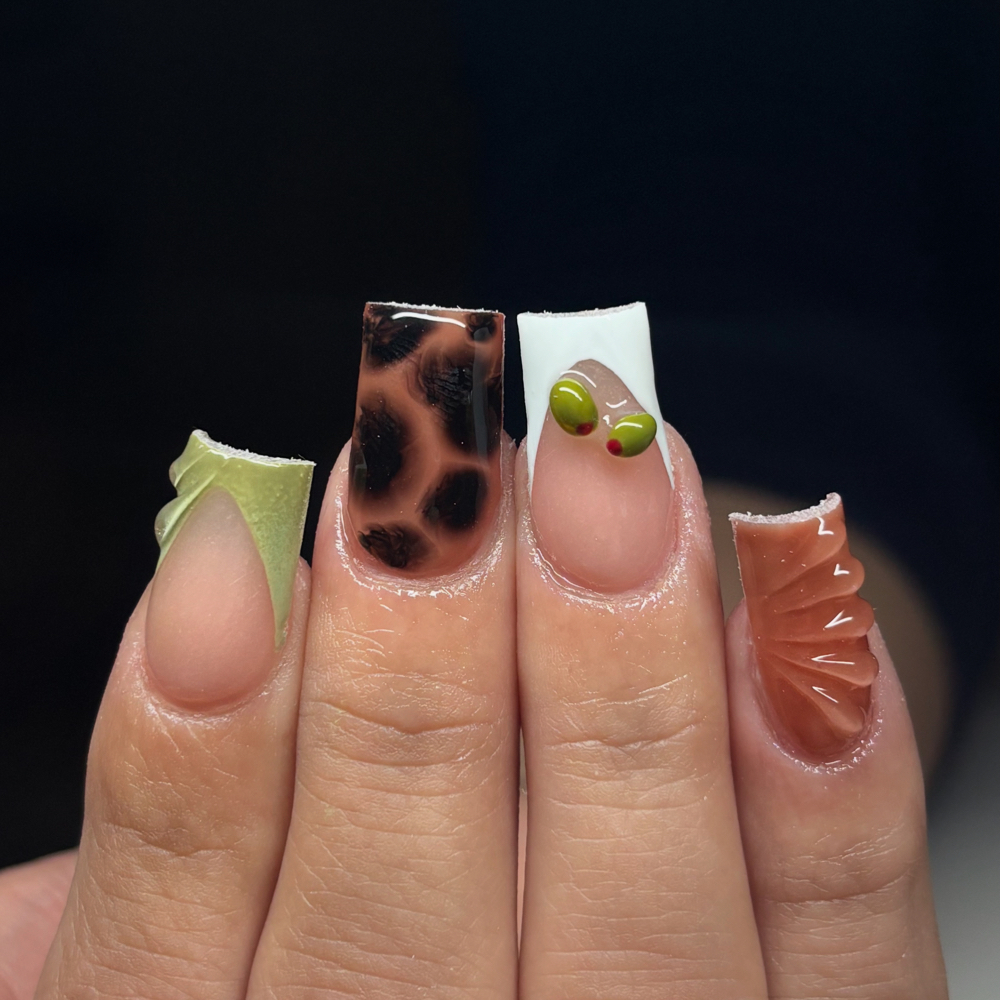 Acyrlic Nail Fill