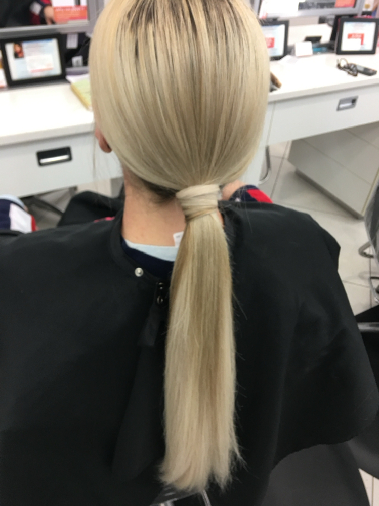 Sleek Ponytail
