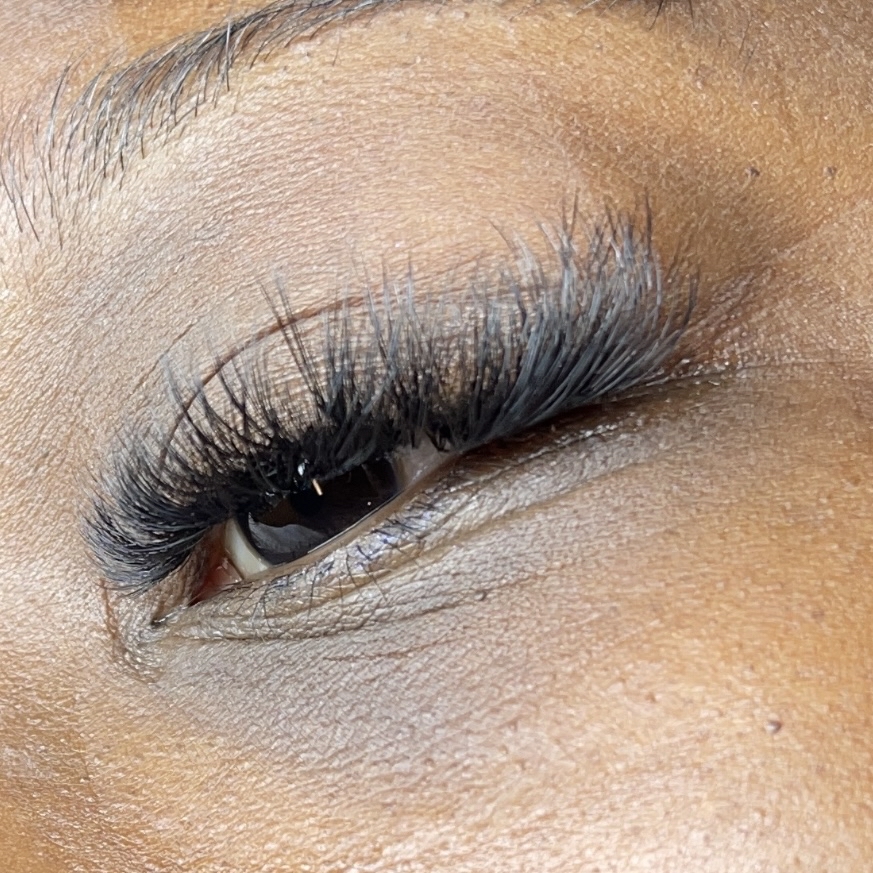 Mega Volume Eyelash Extensions