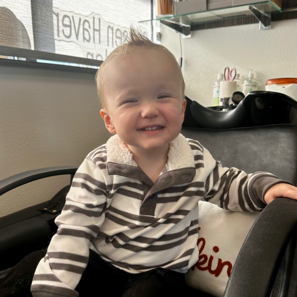 Kids’ Haircut (10 & under) at Chosen Haven Salon in Menasha, WI