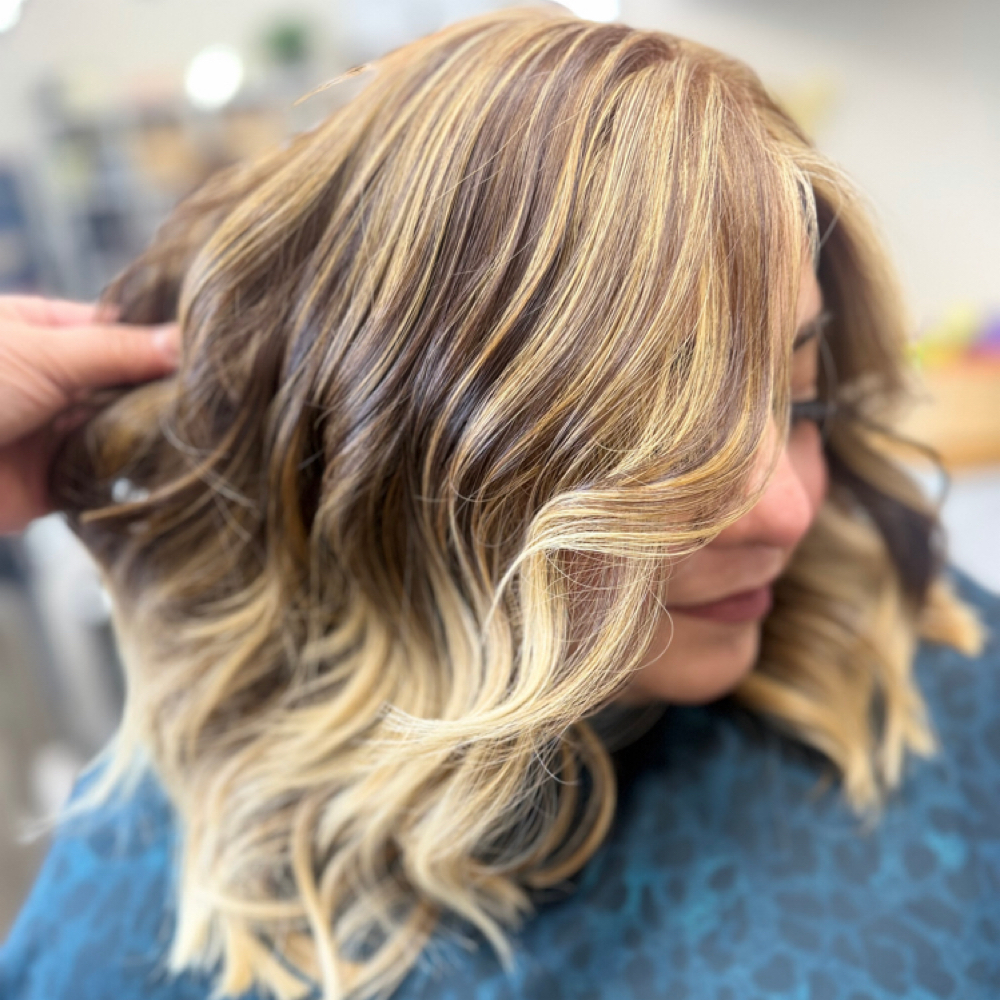 Color Correction at JR HairStudio in Cudahy, CA