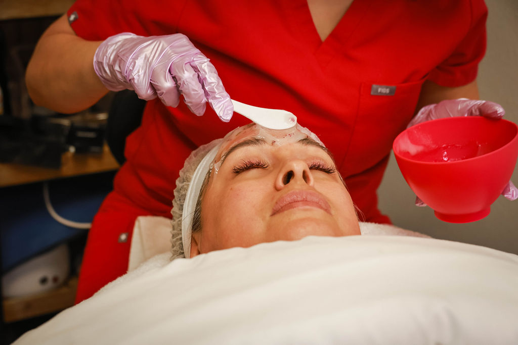 Hydrojelly & Derma Facial at Flawless Beauty by Jojo in Pasadena, TX