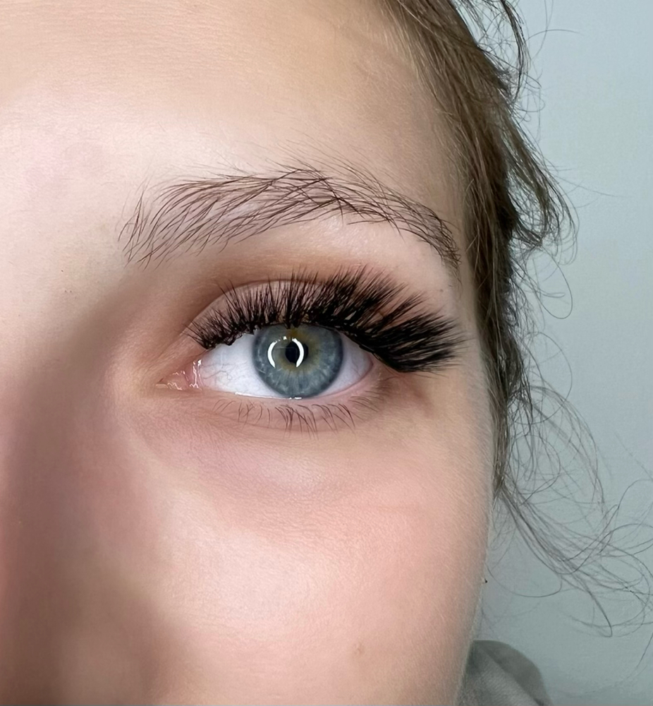 Foxy Full Volume Set at Luxury Lashes in Salamanca, NY